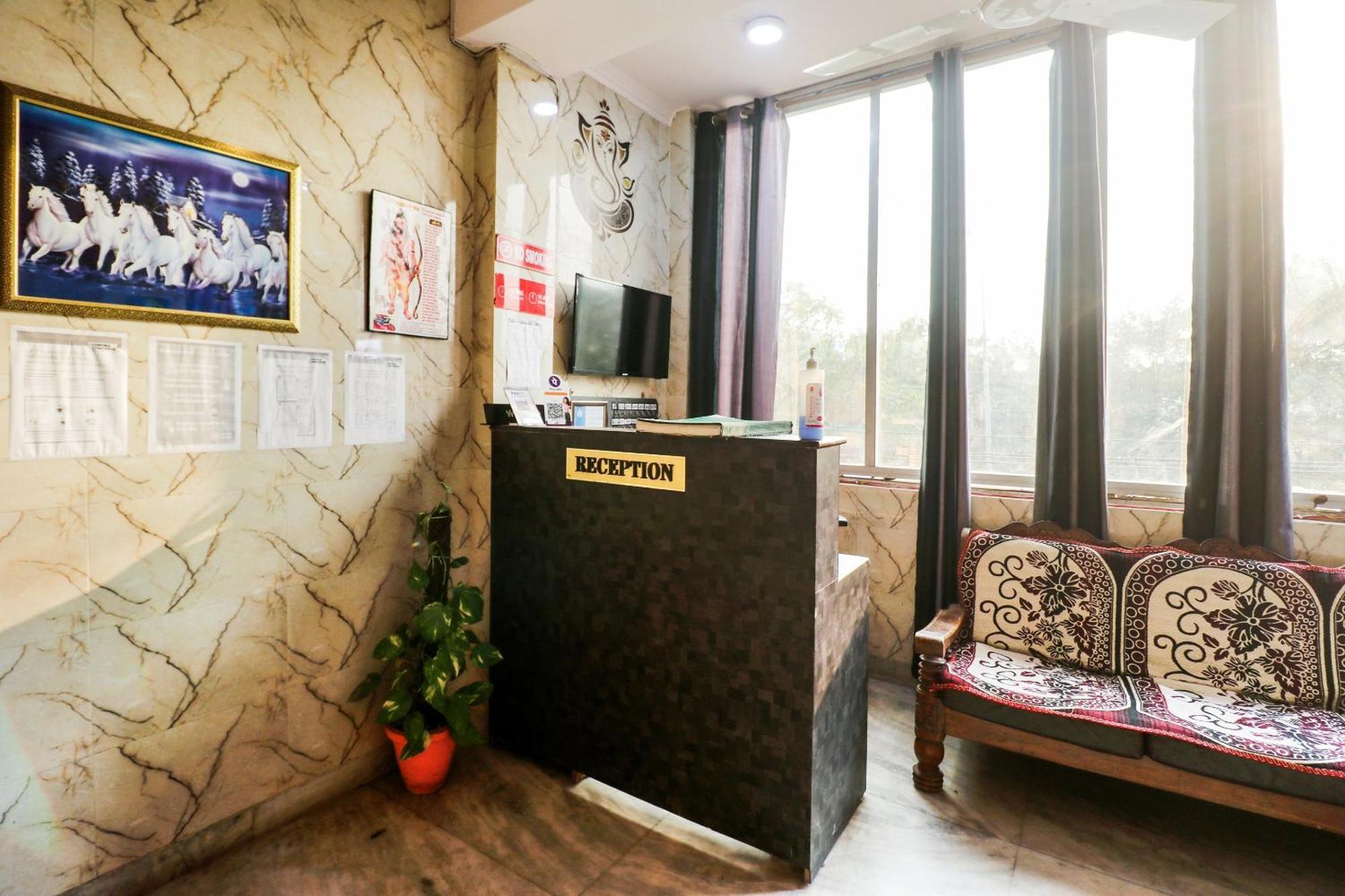 SPOT ON 35581 Sunrise Guest House Gurgaon Extérieur photo